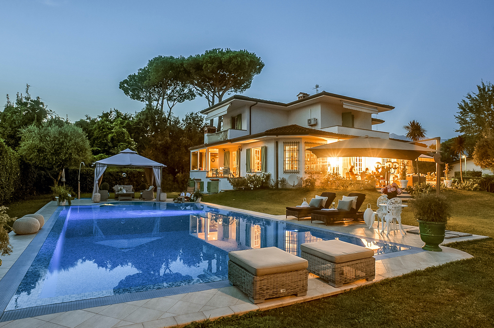 Tuscan holidays – luxury villas for rent in Forte dei Marmi