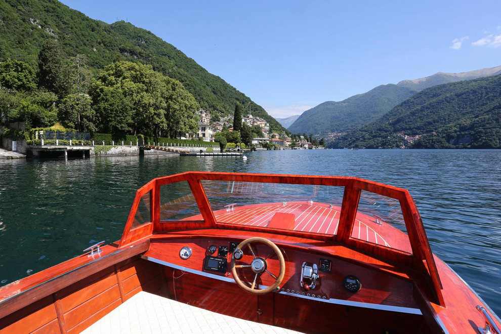 Acquistare una villa di lusso sul Lago di Como, in compagnia di vip di fama mondiale
