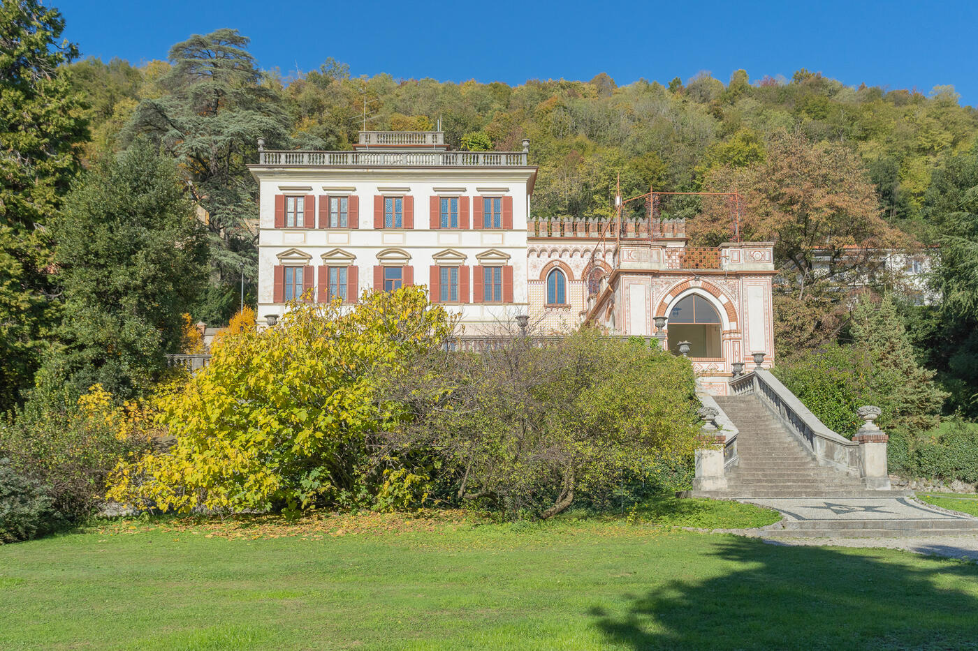 Historic luxury home for sale near Como, Lombardy Broker Exclusive